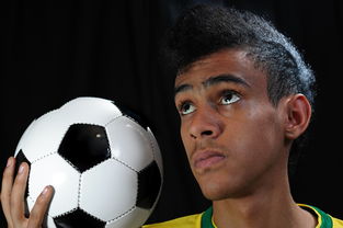 九游（jiuyou.com）游戏-凯尔特人防守端改进显著，保持领先优势，凯尔特人控球后卫是谁